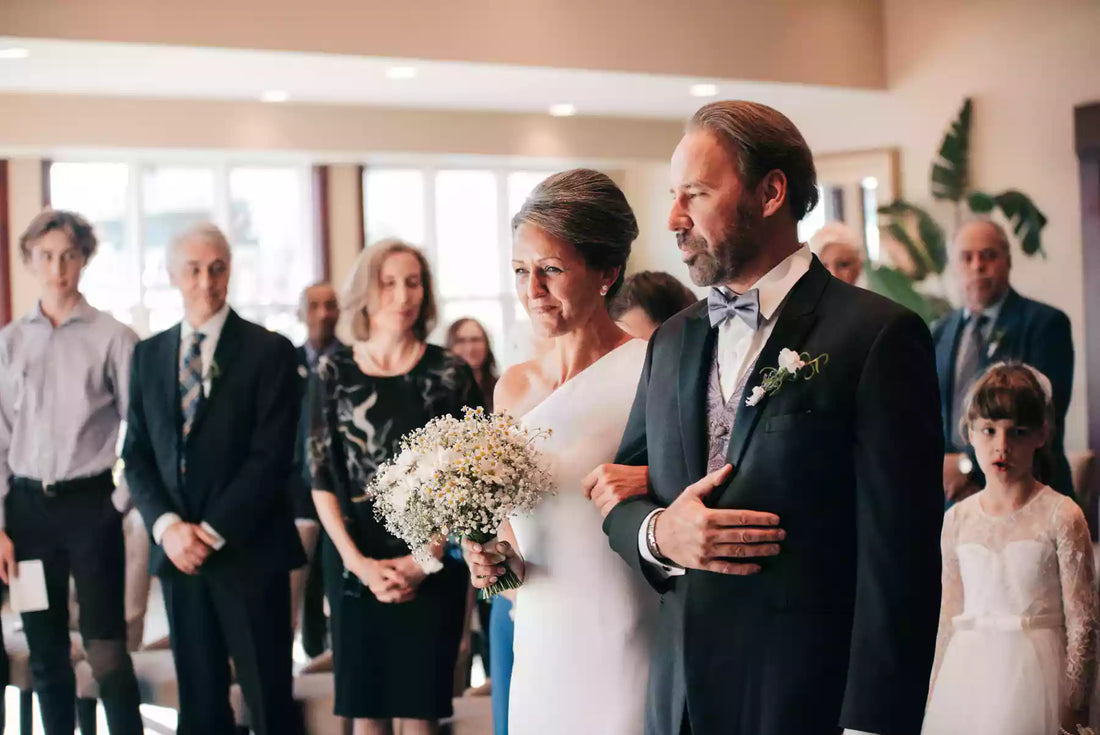 How to Preserve Your Wedding Flowers at Home