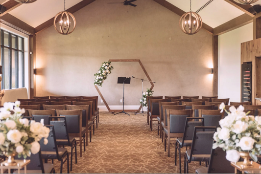 Wedding Flowers at Carrying Place Golf & Country Club