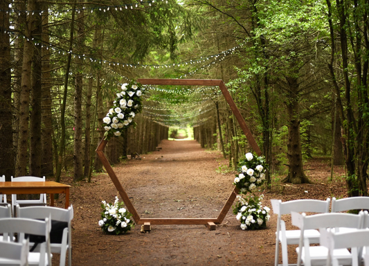 Wedding Flowers at Kortright Centre for Conservation