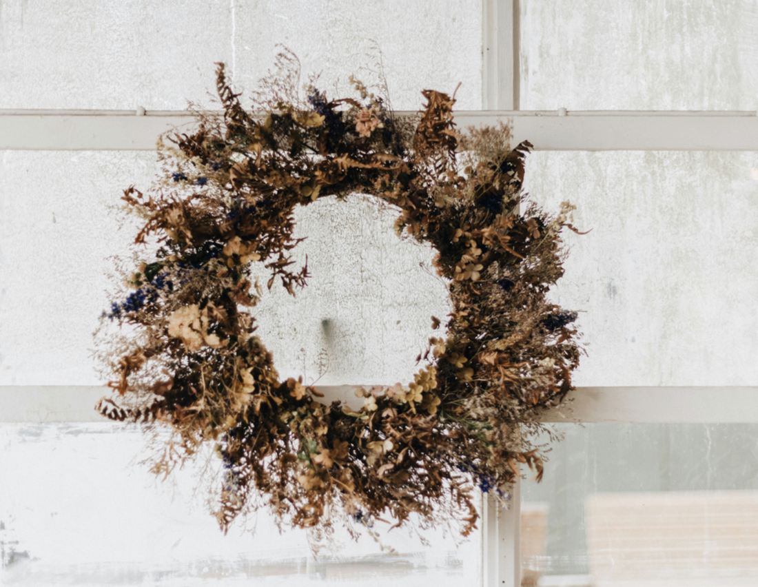 Where to Buy Dried Flower Wreaths in Toronto